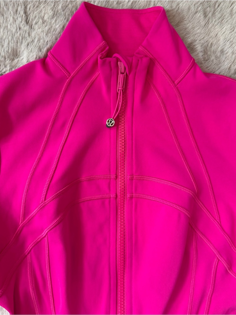 NWT - Lululemon Define Cropped Jacket - Picture 3 of 9